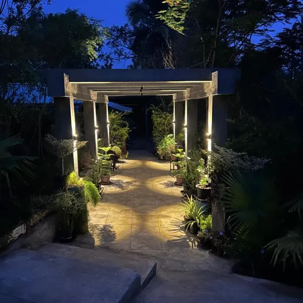 Wilderness Jungle Camp, ξενοδοχείο σε Malavalli