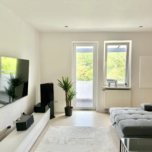 Exklusive Altbauwohnung mit Whirlpool und Küche, hotel in Limburg an der Lahn