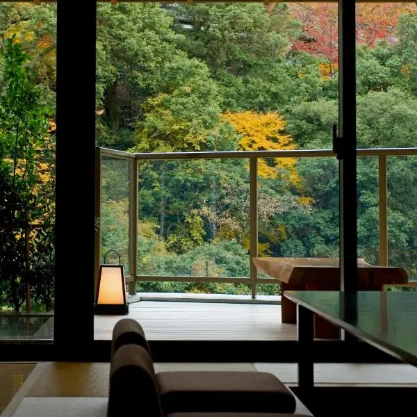 Koorogirou, hotel din Kaga