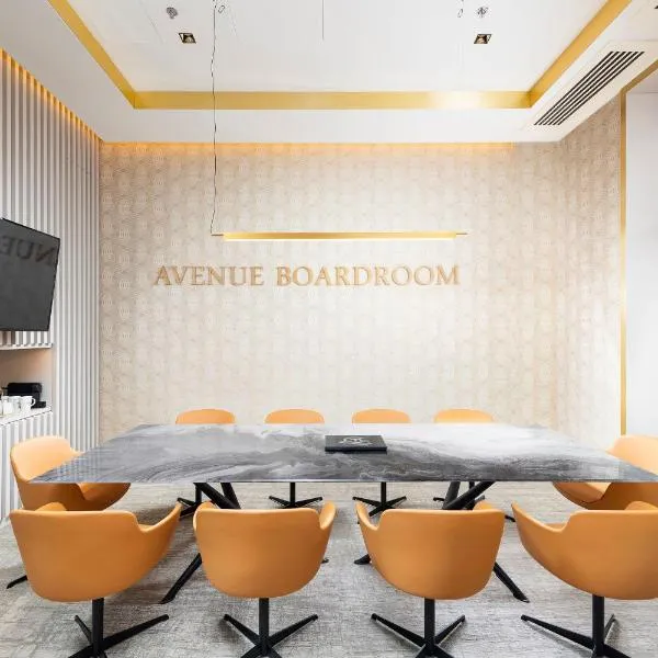 Three Corners Avenue Hotel, hotel u Budipmešti