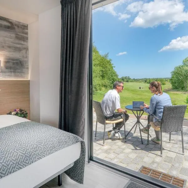 Golf Cubes Hohwacht, hotel a Hohwacht