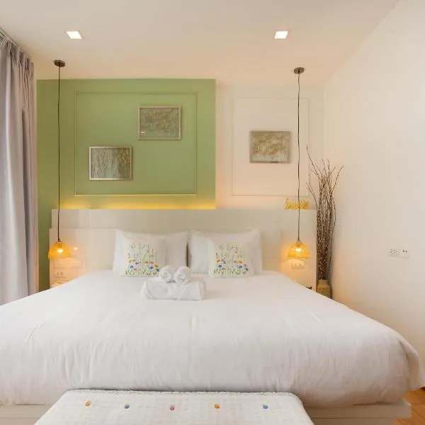 Cozy room near Night bazaar, hotel v destinaci Chiang Mai