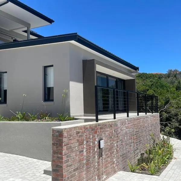 Cola Beach Nomads Nook, hotel in Sedgefield
