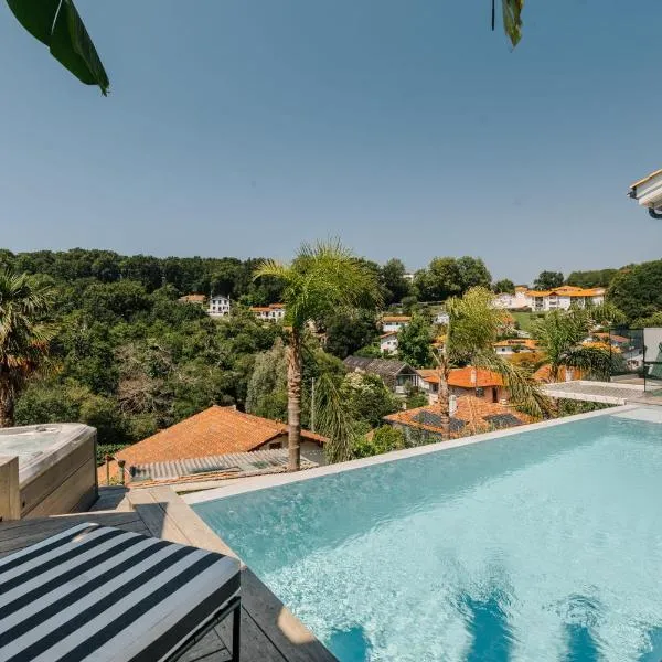 Horizonte Villa with heated pool & jacuzzi Wellness in Biarritz, hotel a Biarritz