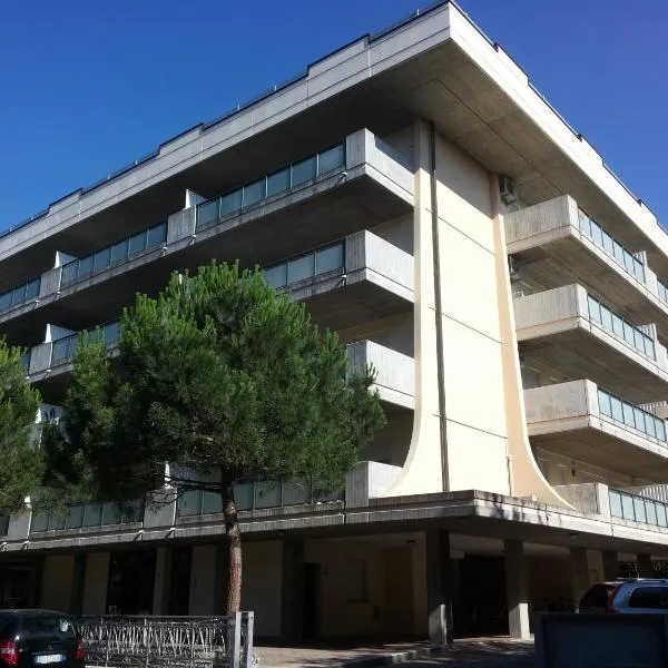 Residence Pineta Verde, hotel v destinaci Milano Marittima
