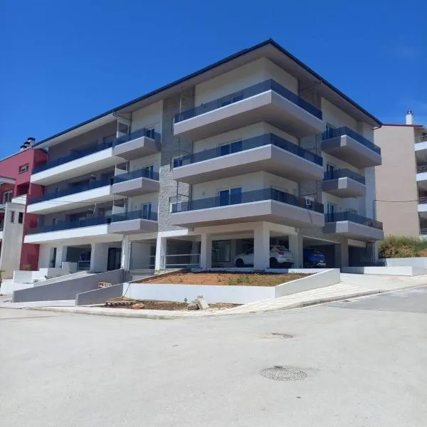 AAA Luxury Residences, hotel in Ioannina