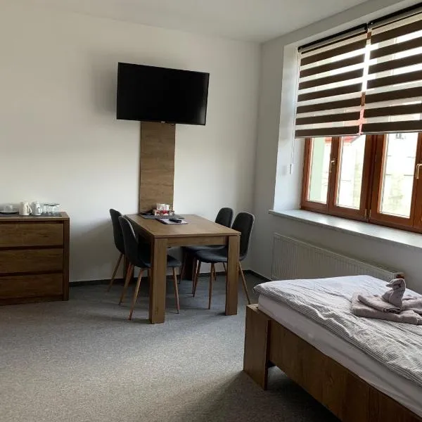 Kamrovec, hotel v Tachově