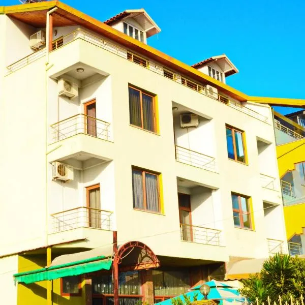 Hotel Gjeli, готель у місті Фієрі