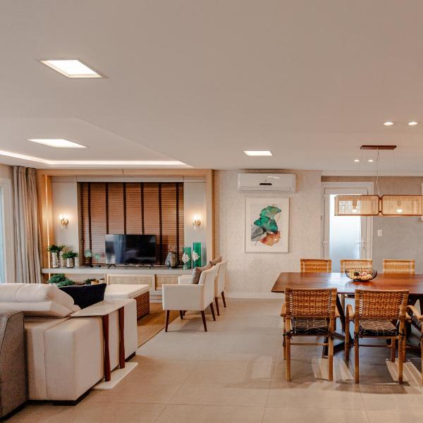 Casa espetacular à beira mar AP8568