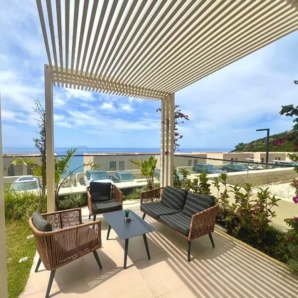 3M Villa, Green Coast Resort, Optional-Personal Buggy available, hotel in Palasë