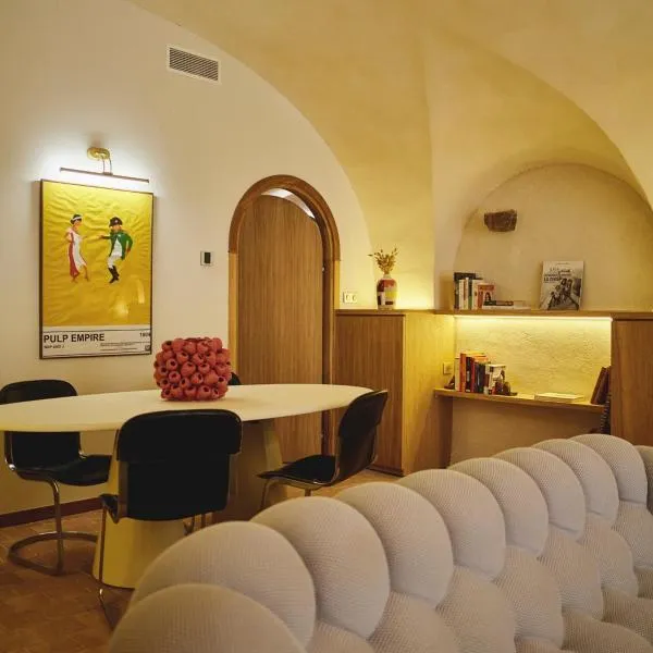 Ajaccio Hypercentre, Superbe appartement dans une ancienne écurie du XVIIIe Siècle, hotel v Ajacciu