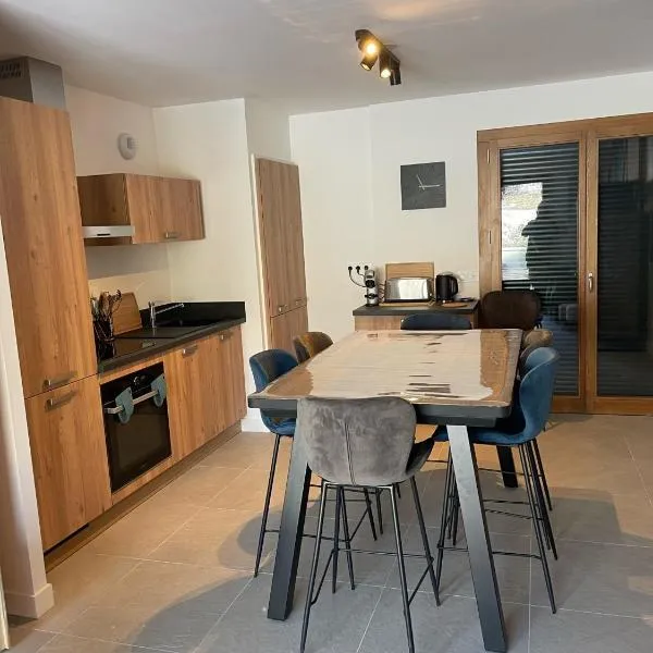 Bel appartement 3 pièces, 62 m2, 2 à 6 personnes, très calme, hotel in Les Gets