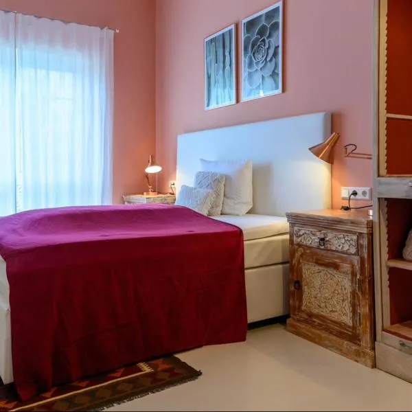 B & B Villa Dahlia, hotel v destinaci Backnang