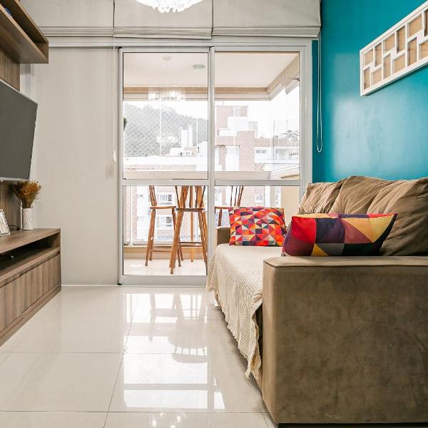Smart TV de 50" | 500 metros da UFSC #TRINA03D