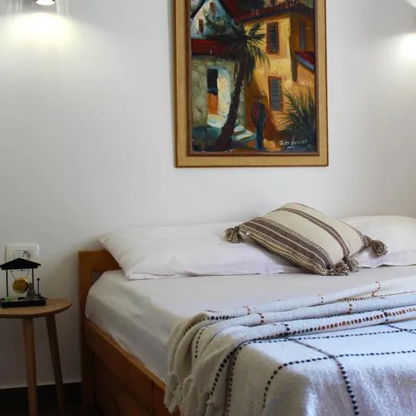 Villetta Monte - 3 minutes walk from the sea, hotel v destinaci Herceg-Novi