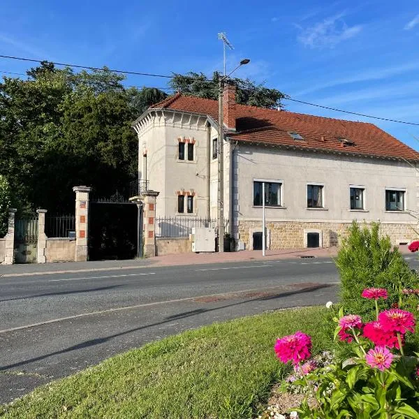Atelier St Jean – hotel w mieście Montluçon