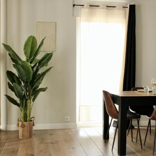 Scorfel Lodge, Minimalist, Moderne & spacieux, hotel in Trégastel