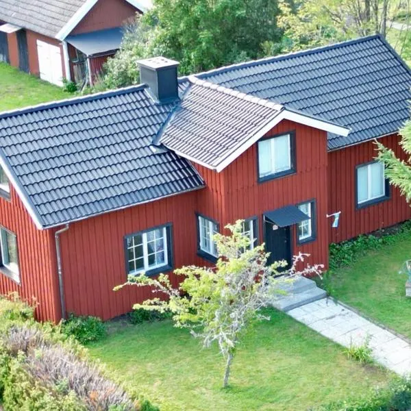 Lilla Röda Huset., hotel v destinaci Sjötofta