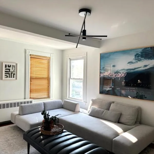 Sweet Escape, 2BR apt in BEACH community, Only 1 hr to NYC!, hotel in Norwalk