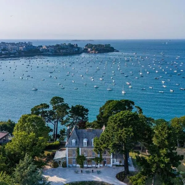 Villa Haute Guais, maison et table d'hôtes vue mer, hotel v destinaci Dinard