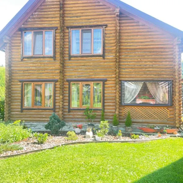 Cottage in Yasinya, hotel v destinaci Jasiňa