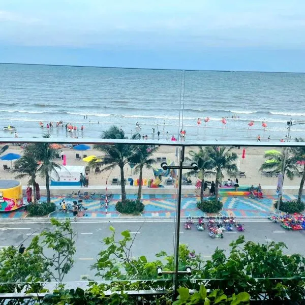 Flamingo Hải Tiến - Căn góc 2 Phòng - View 2 mặt biển、Thanh Hóaのホテル