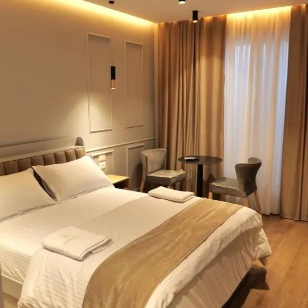 Dream Place Hotel, hótel í Kamëz