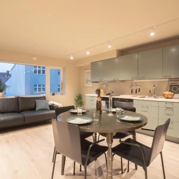 Spacious and elegant apartment, hotel in Tromsø