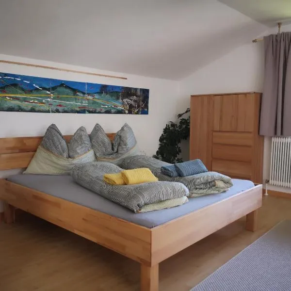Gaisberg Blick Ferienwohnung, hotel v destinaci Guggenthal