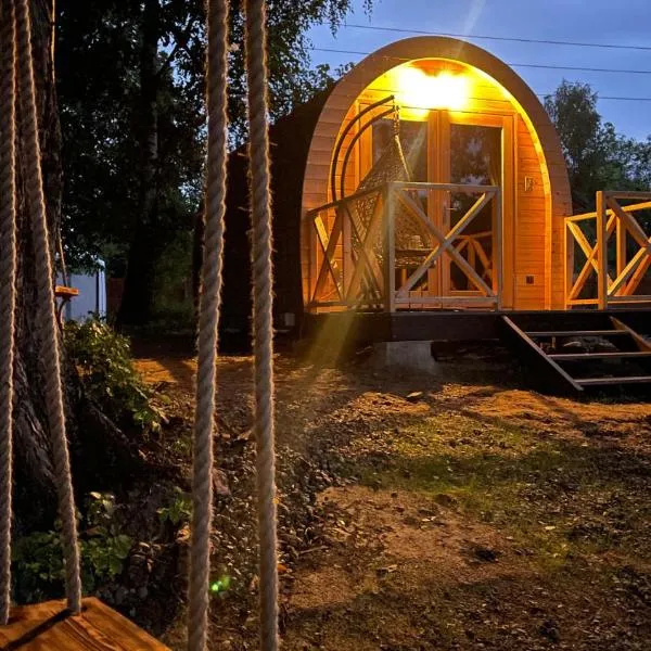 Gościn nad Drawą Glamping, hotel v destinaci Drawno
