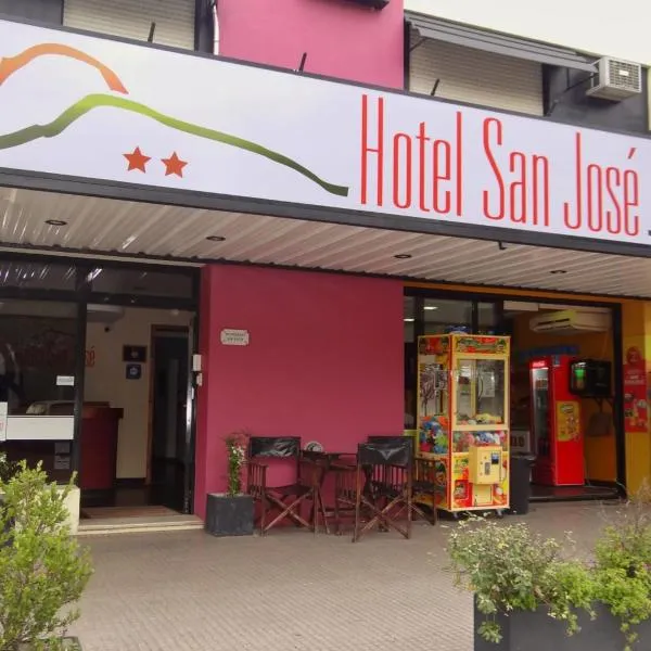 HSJ Balcarce, hotel a Balcarce