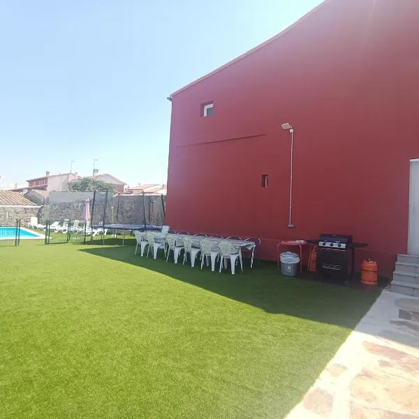La fortaleza de Bernuy, hotel in Bernúy-Salinero