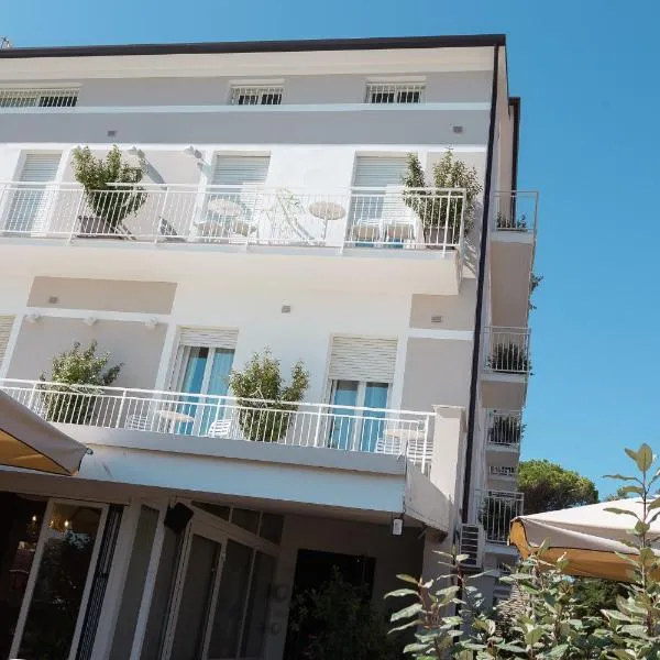 Hotel Ronchi, hotel Cerviában