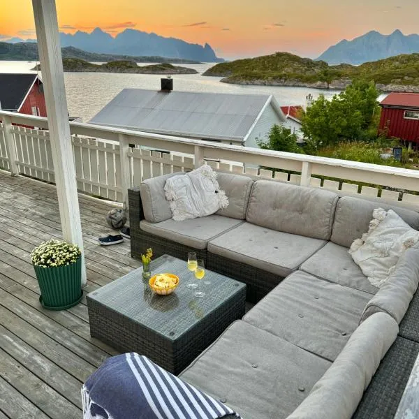 Idyllisk enebolig!, hotel in Svolvær