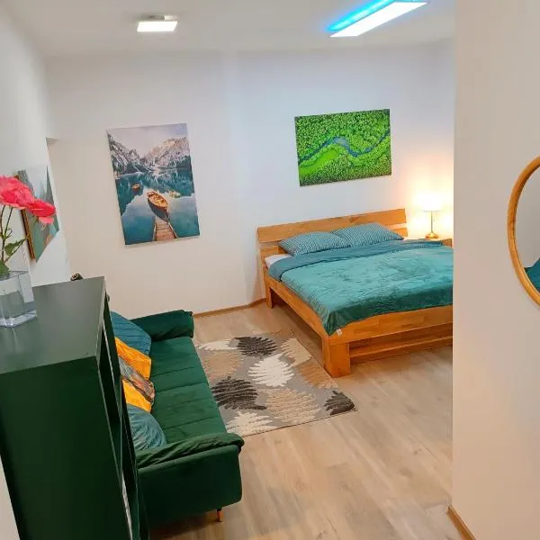 Apartments Romantic and Family Room Zemlinski, hotel a Payerbach