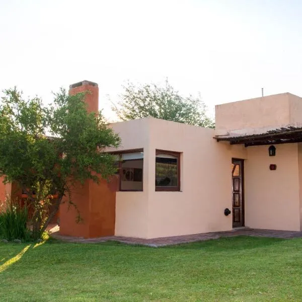 Roena Cabañas、ビージャ・ヒアルディノのホテル