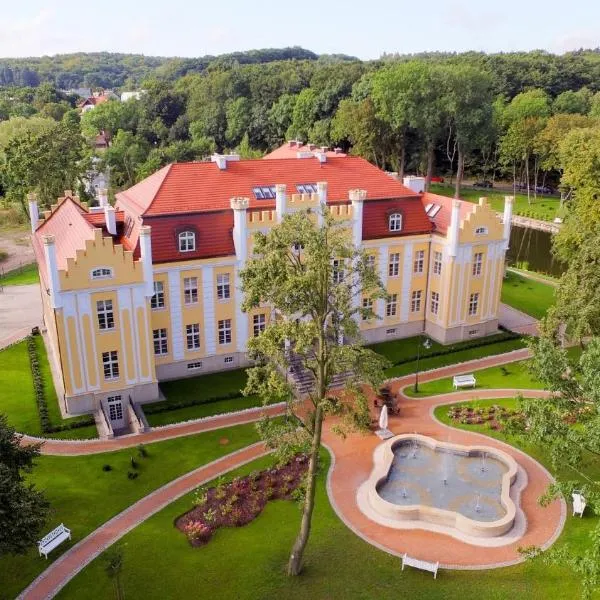 Relais & Châteaux Hotel Quadrille - Adults Only, hotel v destinácii Gdynia