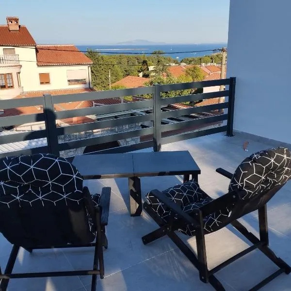 House Palac, hotel v destinaci Premantura