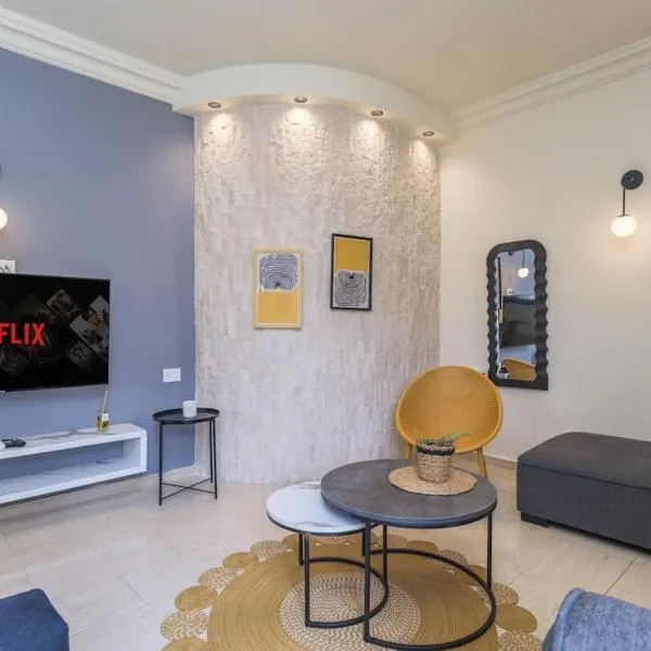 Fuga Di Batroun Cozy 2-BR with 24-7 Power and AC, hotel v destinaci Batroûn