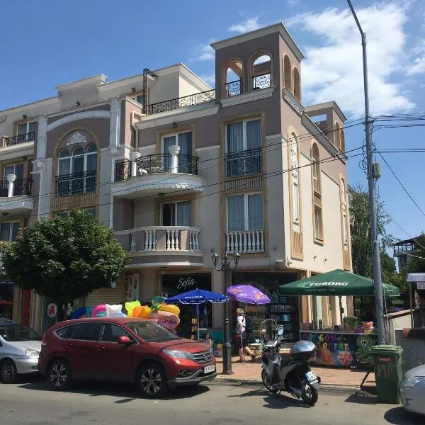 Vase Apartments, hotel in Ravda