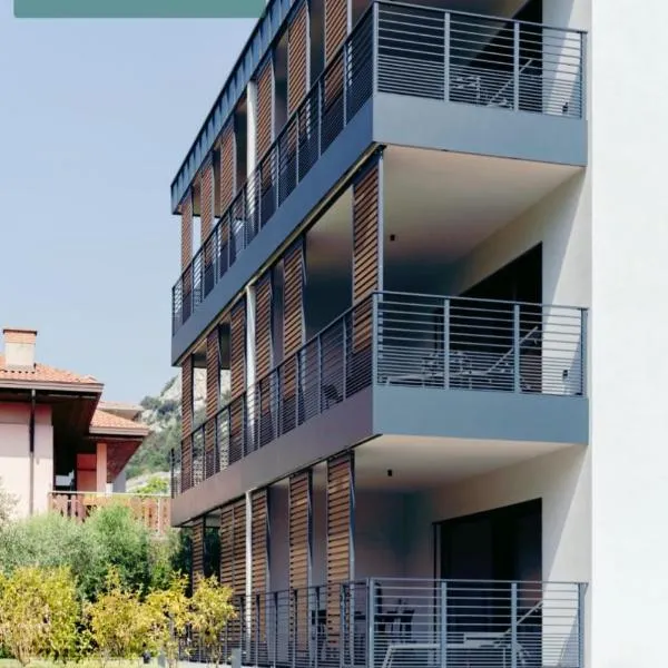Casa 32 Loft - Garda Lake, hotel v destinaci Nago-Torbole