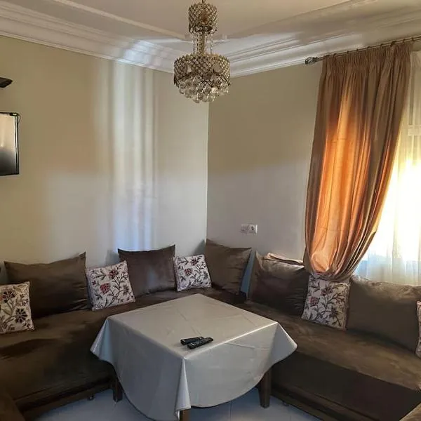 apartamiento playa ksar sghire, hotel v destinaci Tanger