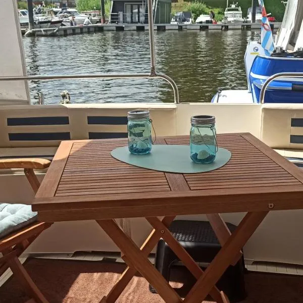 Kappoleni - ein Boot für dich, hotel v destinaci Lauenburg