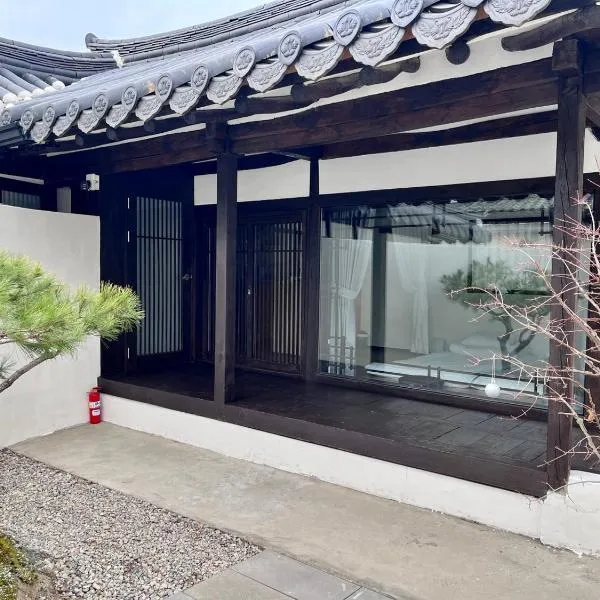 Hanok Dasi Bom 102, hotel v destinaci Kjongdžu