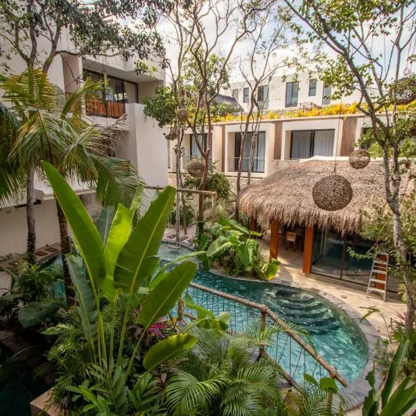Tulum 2 br suite plunge pool AC WiFi, hotel in Tulum