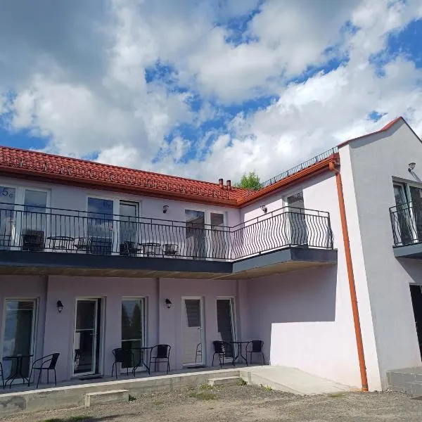 Gościniec Solan, hotel v destinaci Jeleniów