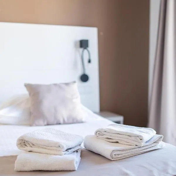 Planet Hotels BLUE, отель в Эль-Аренале