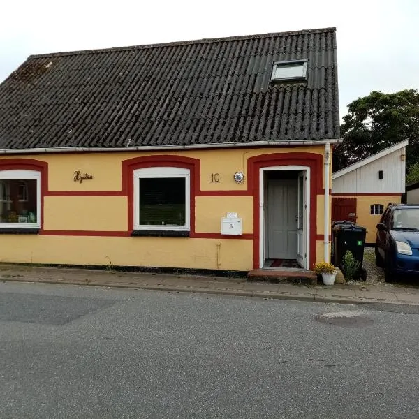 Hytten, hotel in Frøstrup