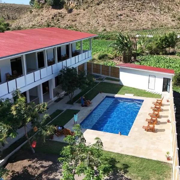 Satu Hati Hotel, hotel v destinaci Ekas