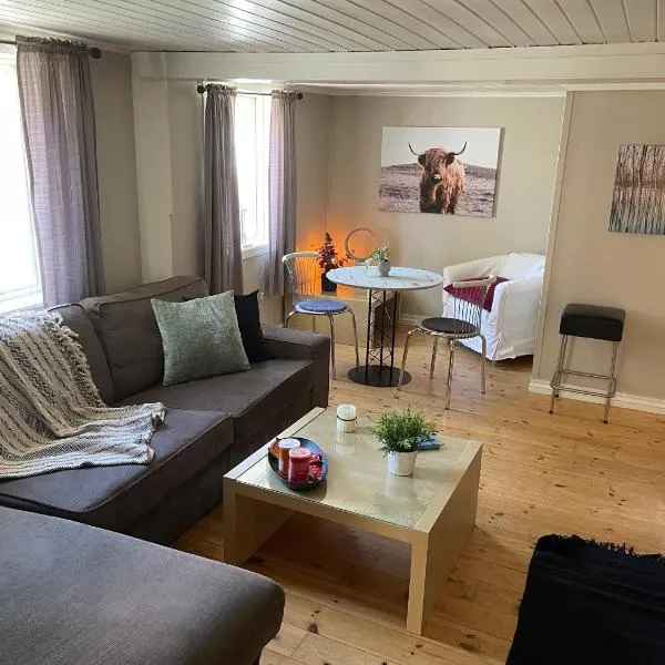 Stathelle Heritage Retreat Apartment，Bamble的飯店